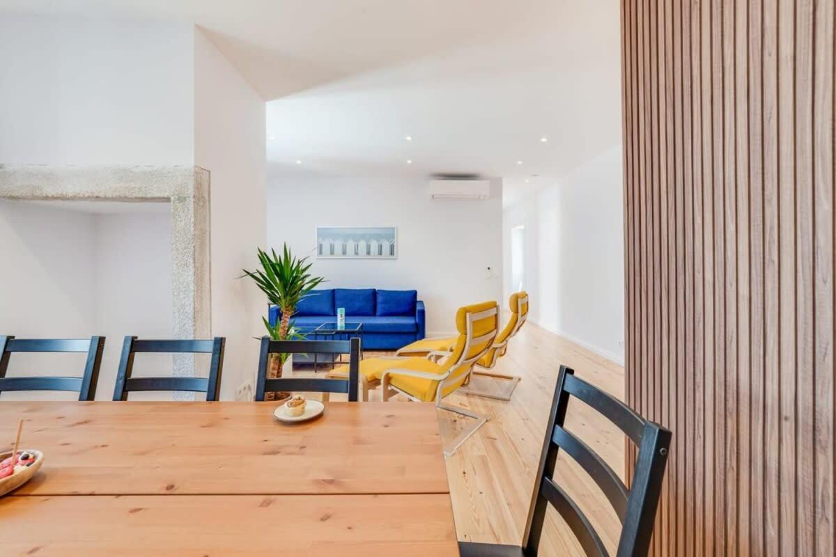 Cozy Coastal Getaway 3br In Apartment Estoril