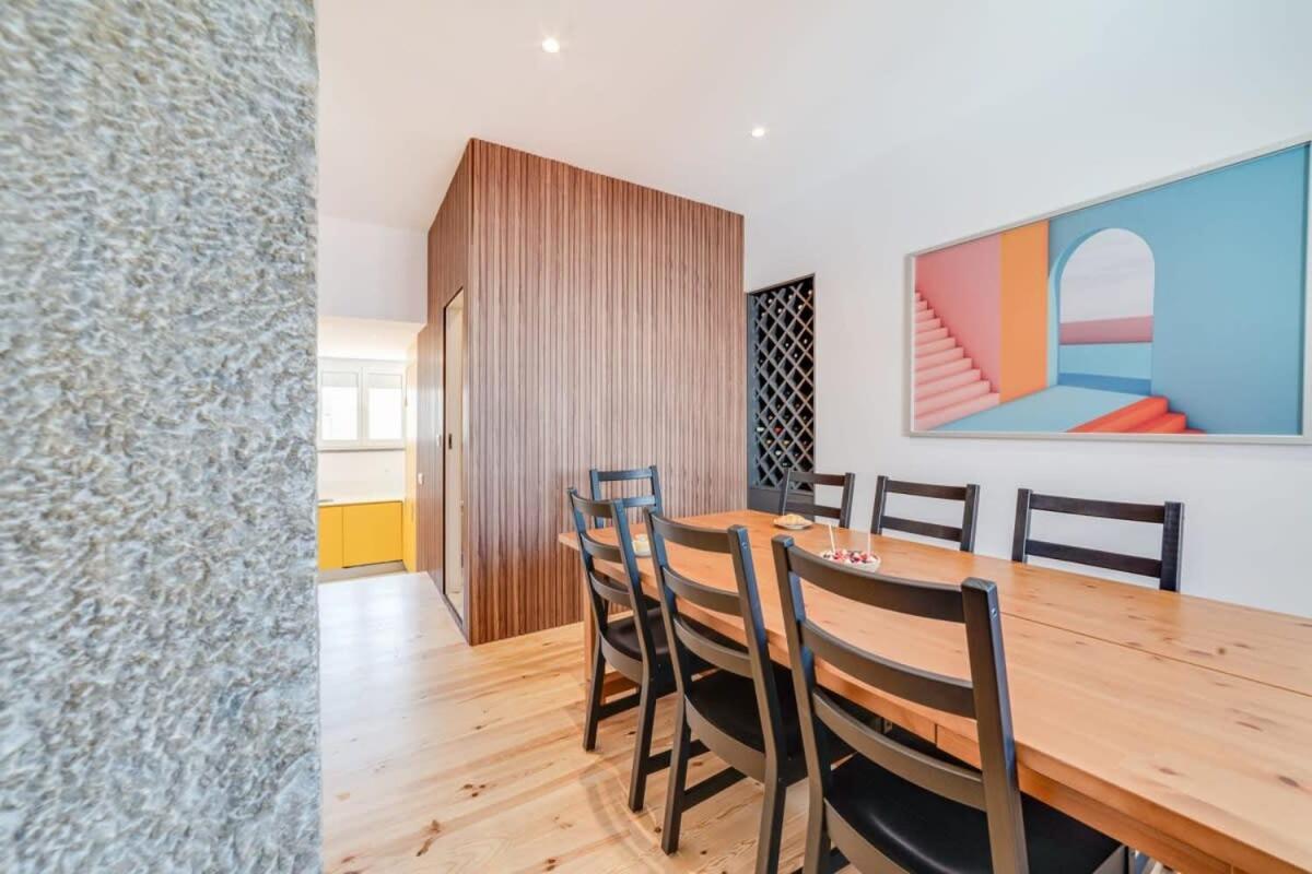Cozy Coastal Getaway 3br In Apartment Estoril